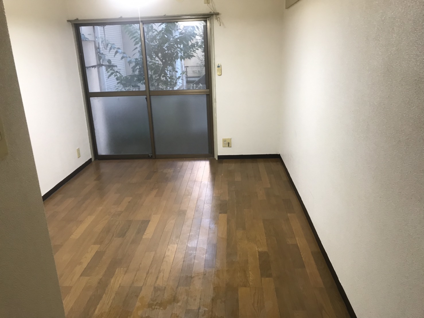 ゴミ屋敷からキレイな部屋に生まれ変わる瞬間