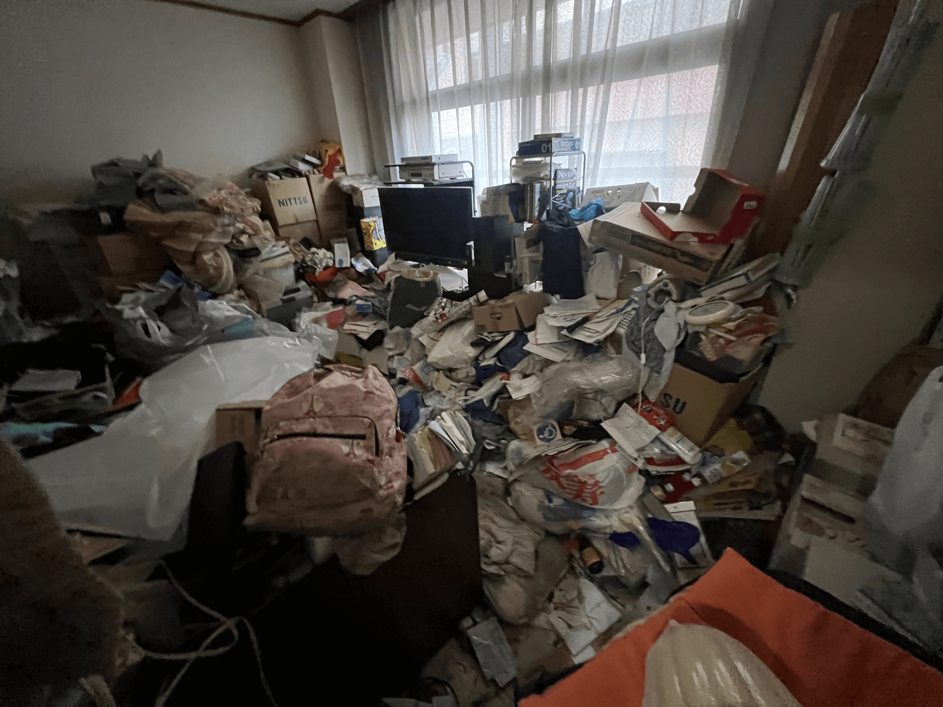 練馬区の倉庫系ゴミ屋敷片付け（作業前）