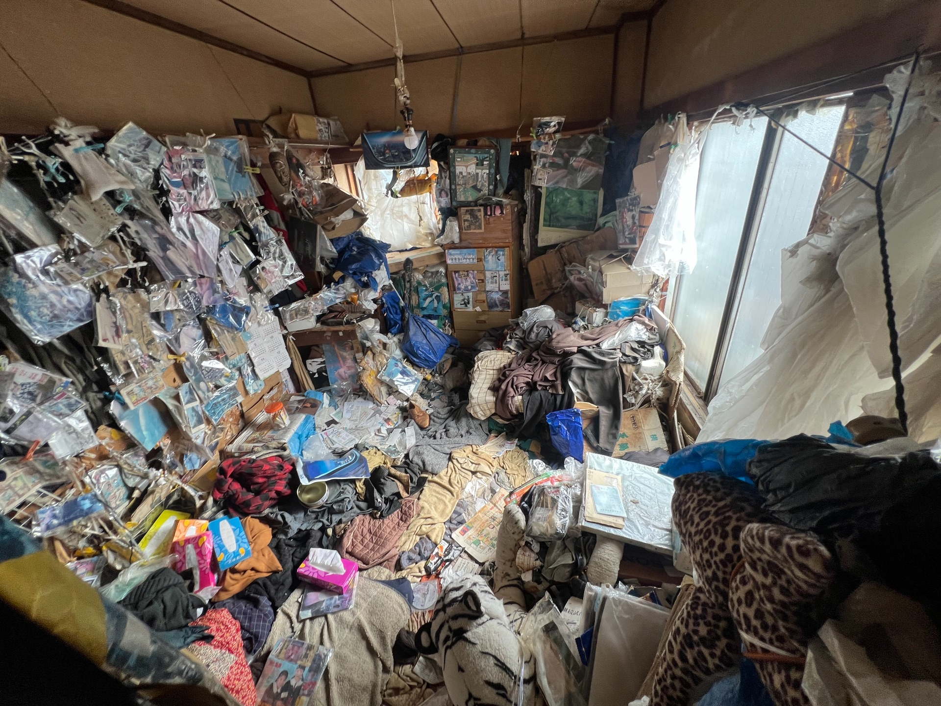 特殊清掃前の現場